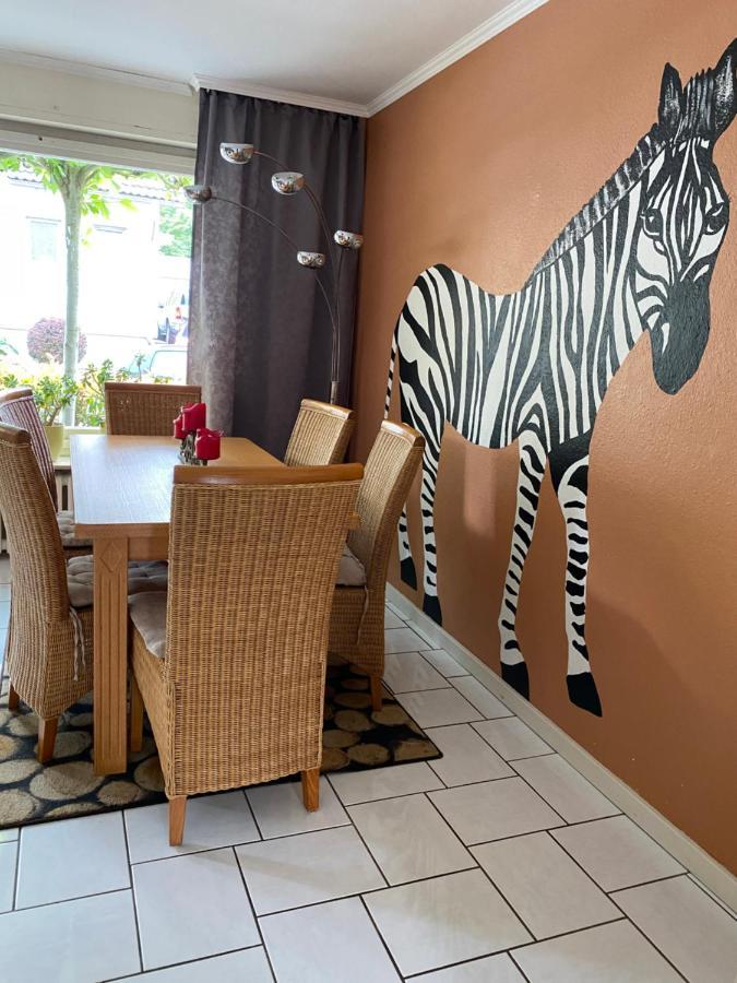 Grosszuegige Monteurwohnung Essen Eksteriør billede